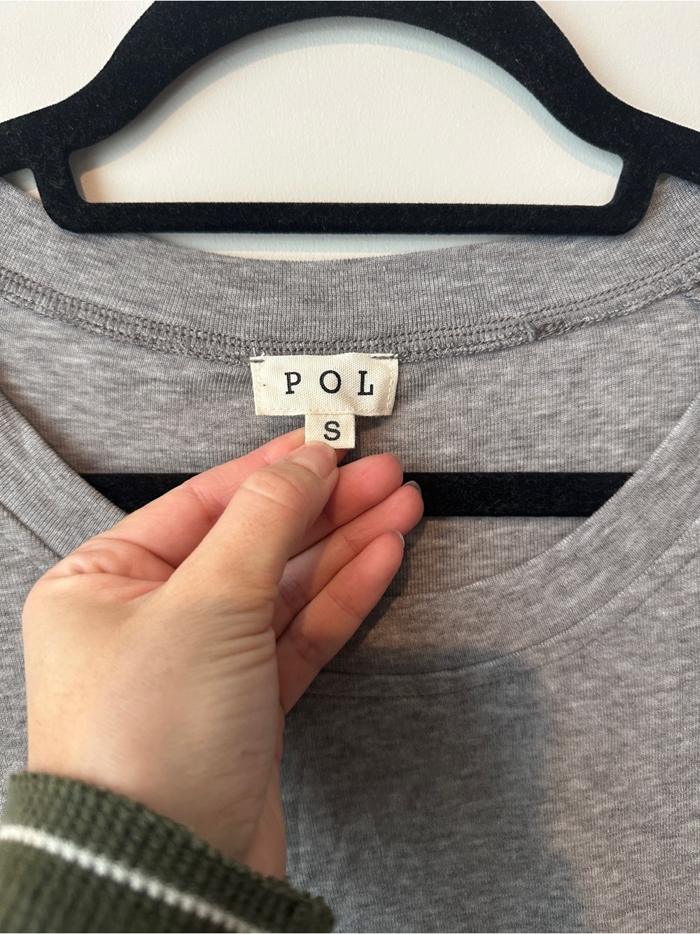 POL top - Picture 2 of 3